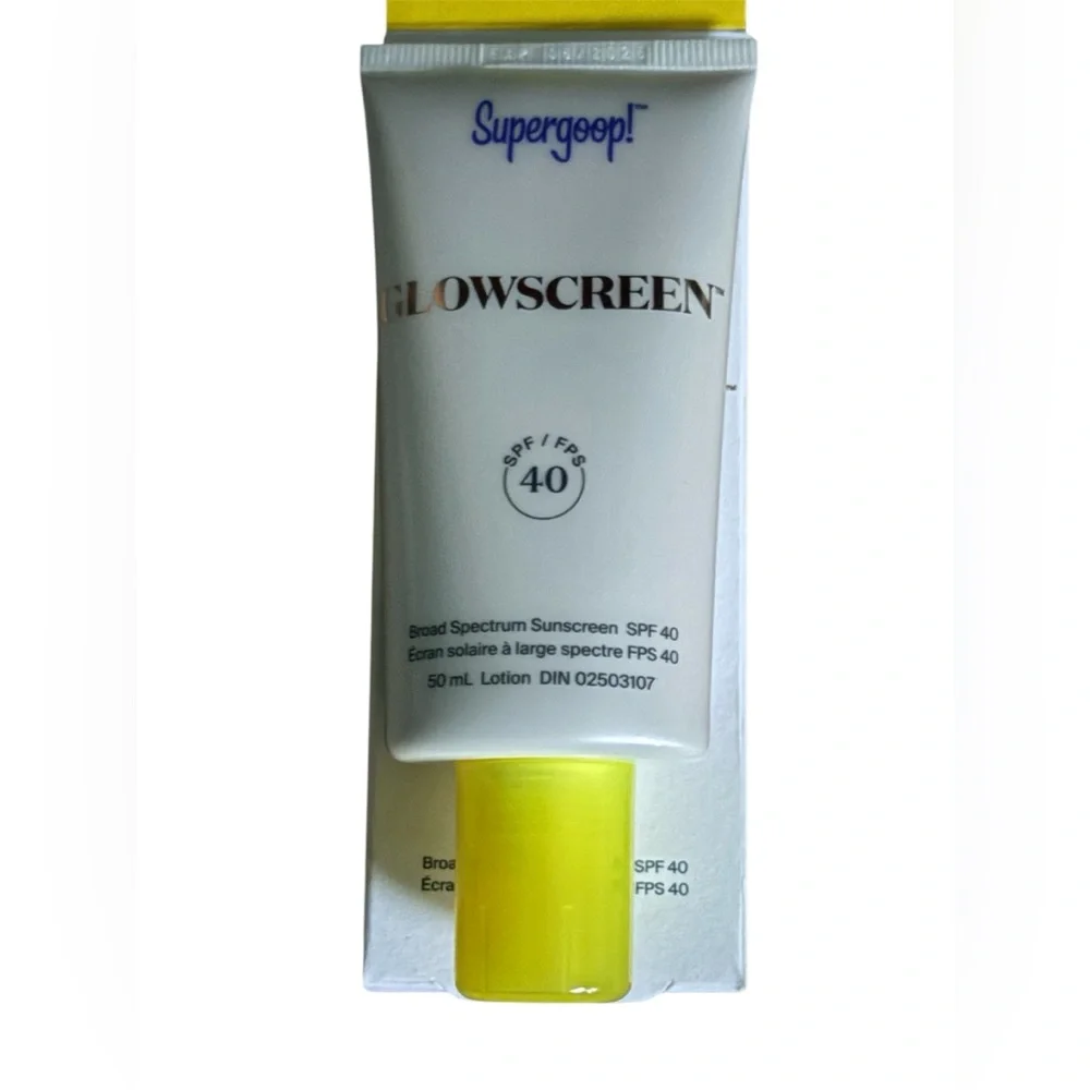 Supergoop! Glowscreen SPF 40 Tinted Sunscreen - Picture 2 of 5
